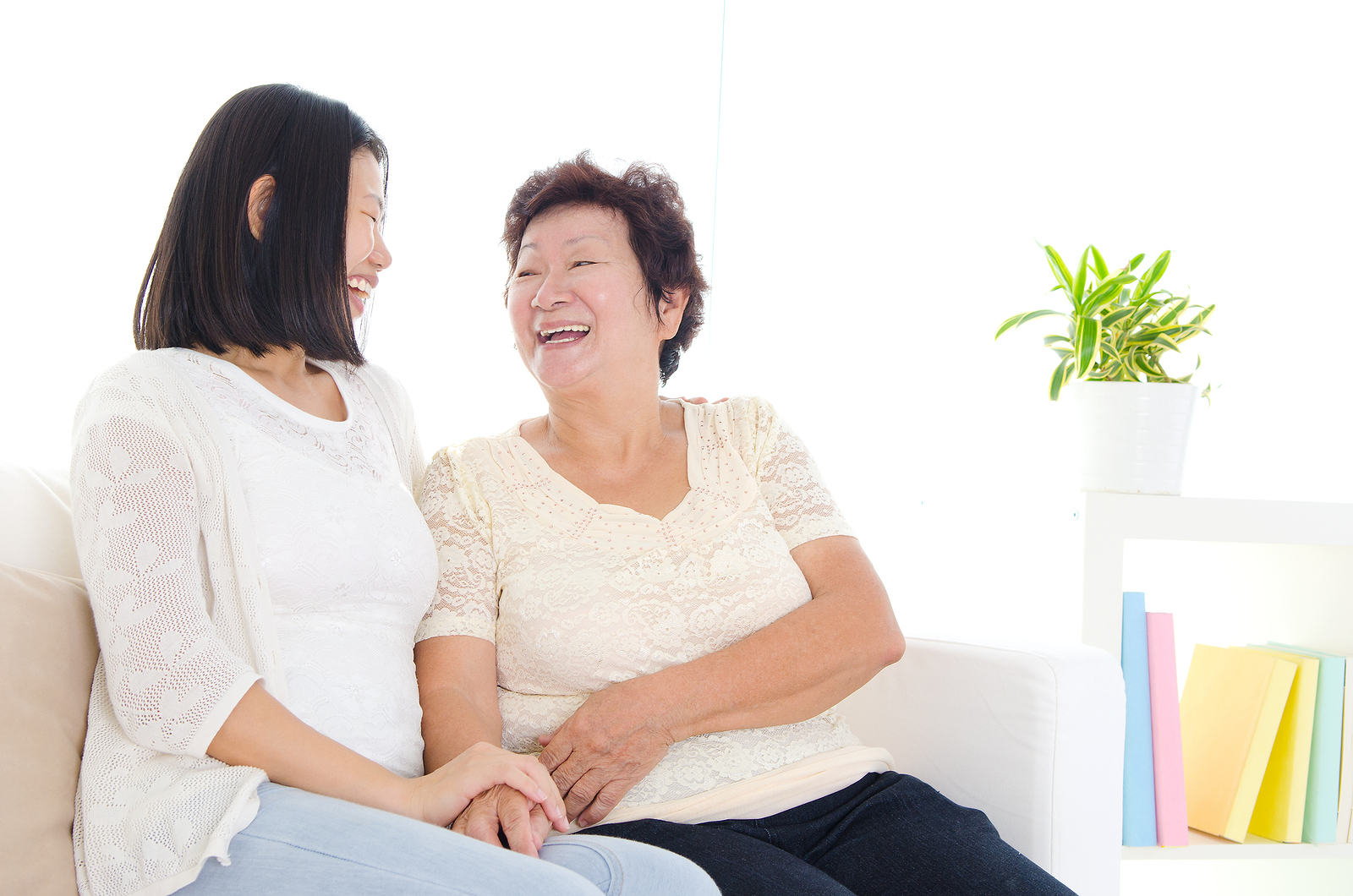 Home Care Services Cypress TX - Helping Your Elderly Loved One to Reminisce on the Good Times